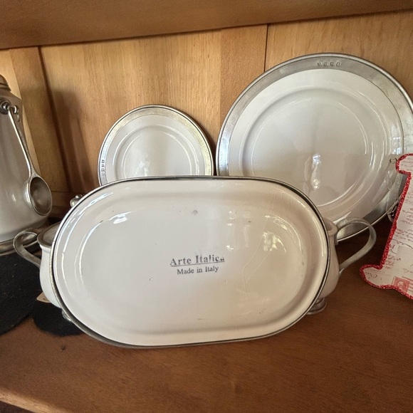 ARTE ITALICA  sugar creamer and under plate all ceramic and pewter original box - Picture 2 of 3